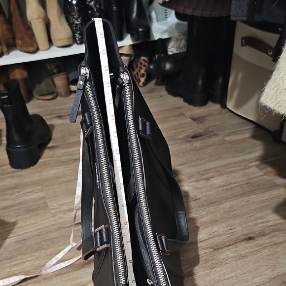 Kate Spade Classic Black Tote - Picture 9 of 9